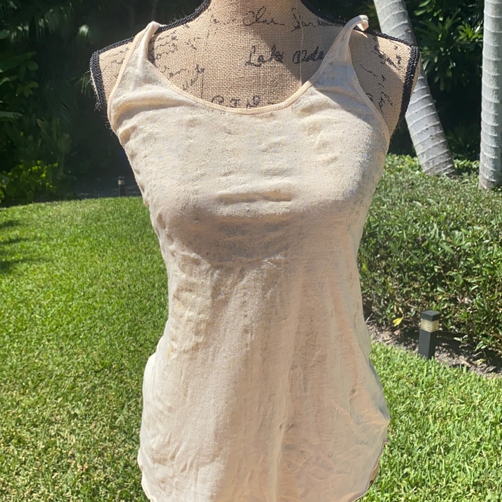 Joe’s tank top